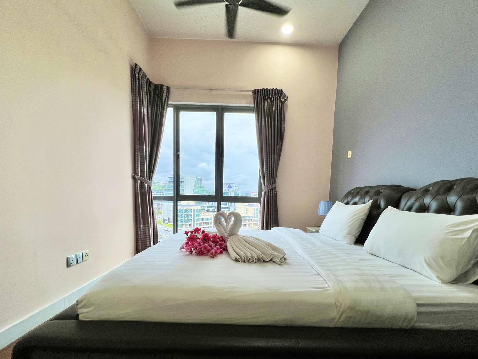 Margo Istay - The Loft Imago Kota Kinabalu Exterior foto