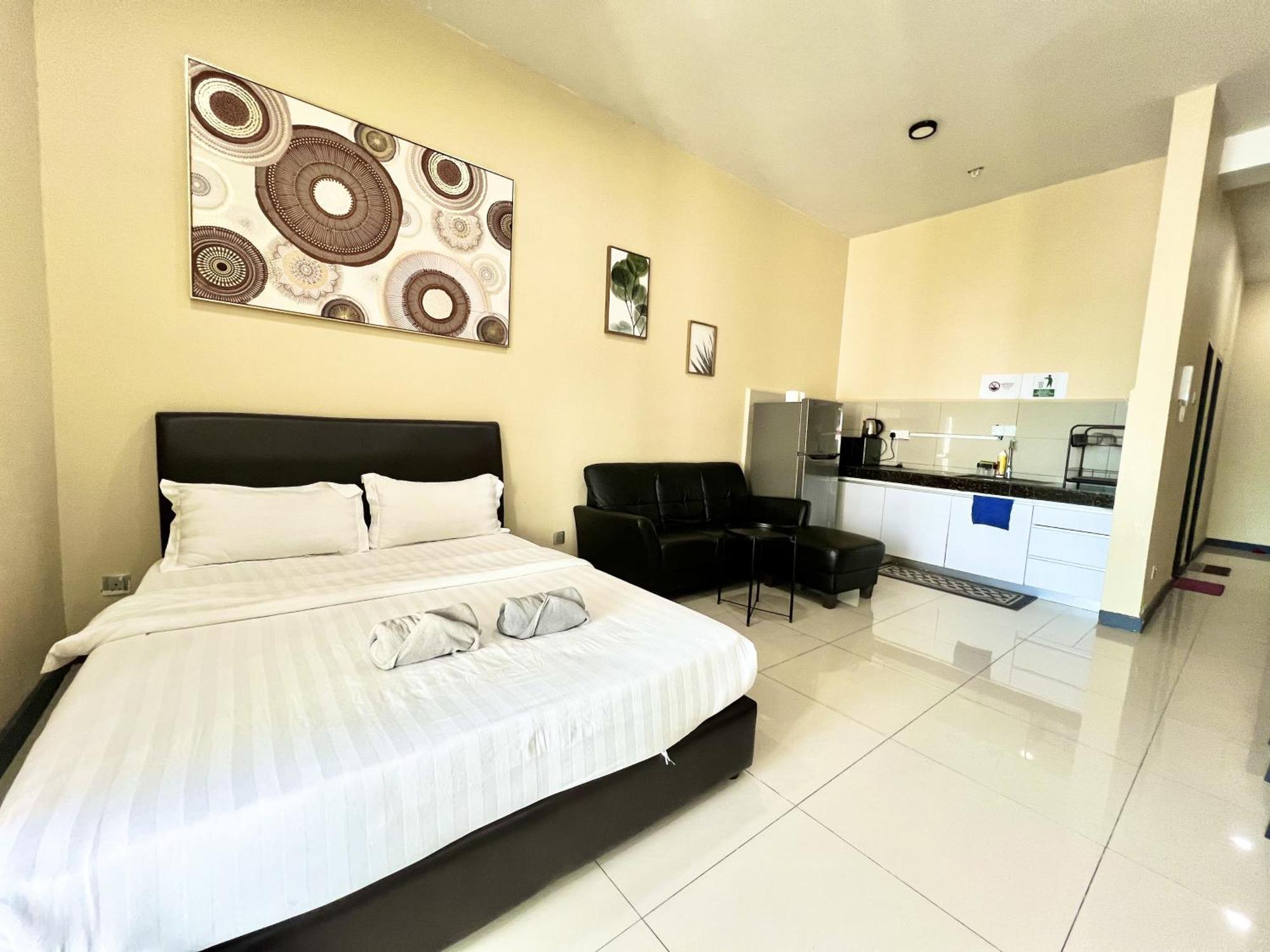 Margo Istay - The Loft Imago Kota Kinabalu Exterior foto